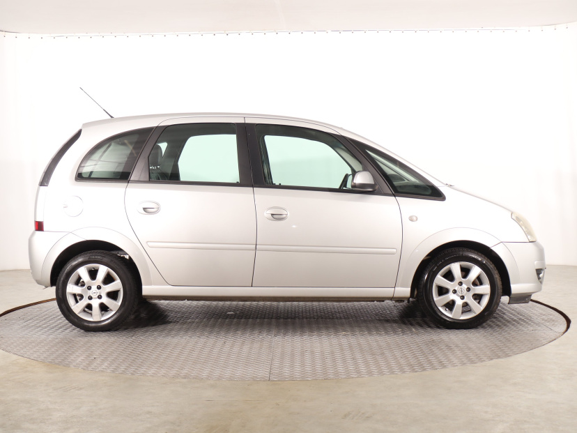 Opel Meriva, 2010