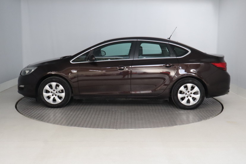 Opel Astra, 2017