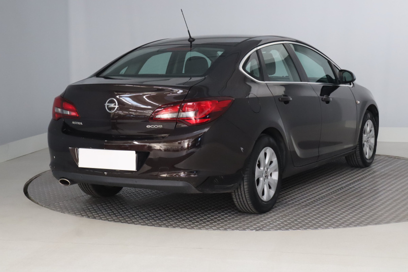 Opel Astra, 2017