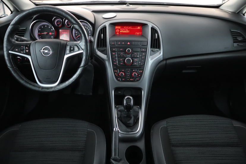 Opel Astra, 2017