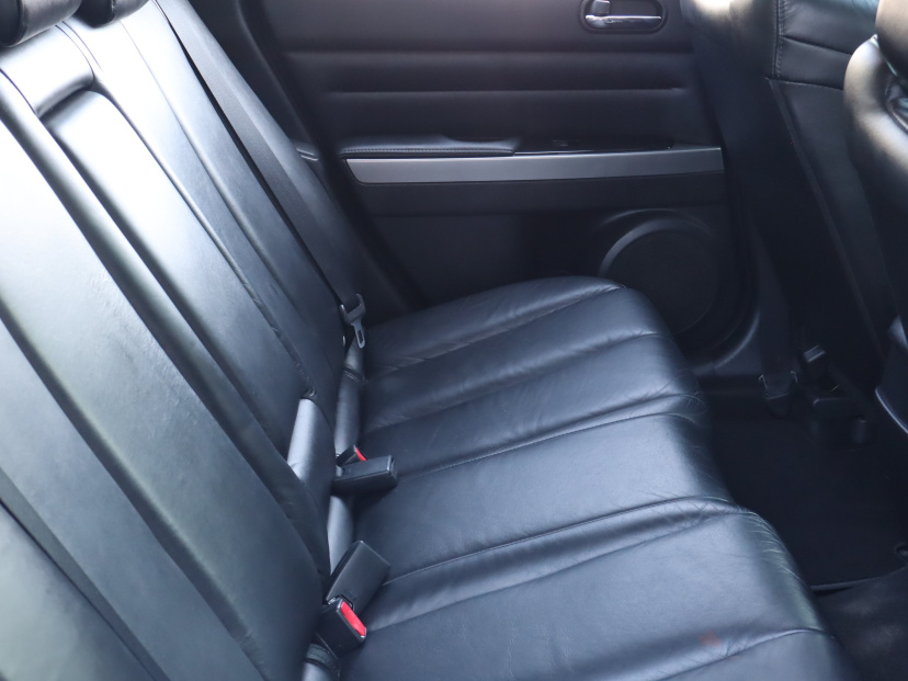 Mazda CX-7, 2010
