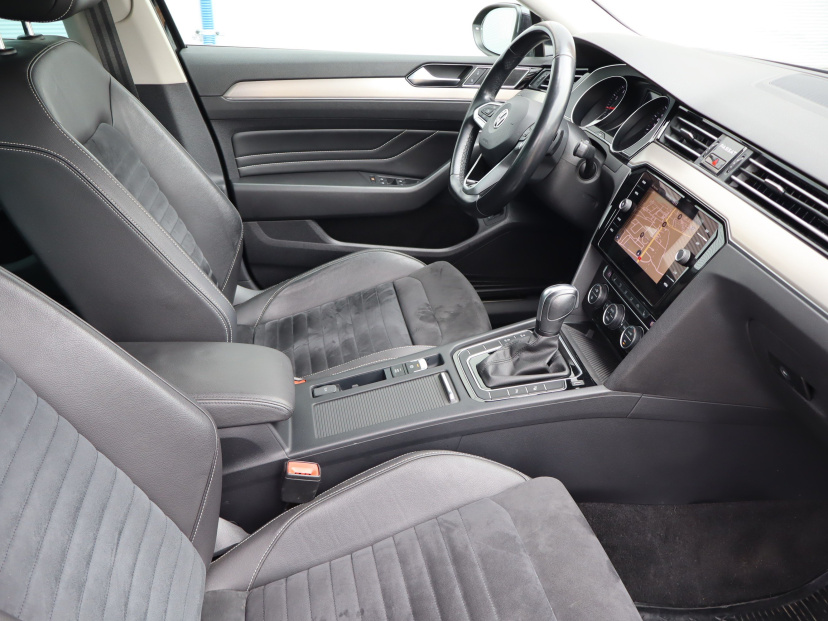 Volkswagen Passat, 2019