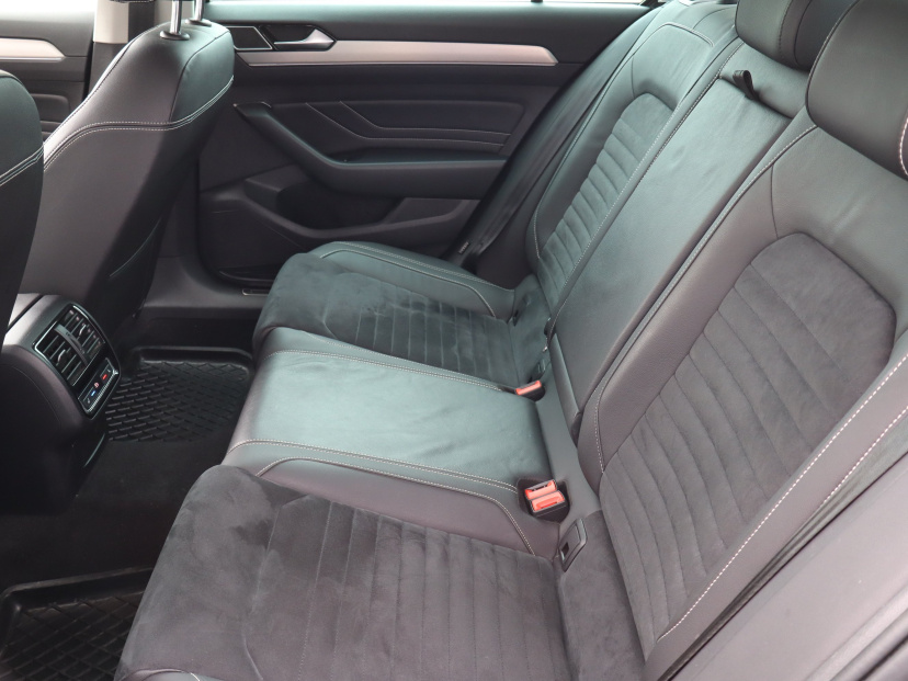 Volkswagen Passat, 2019