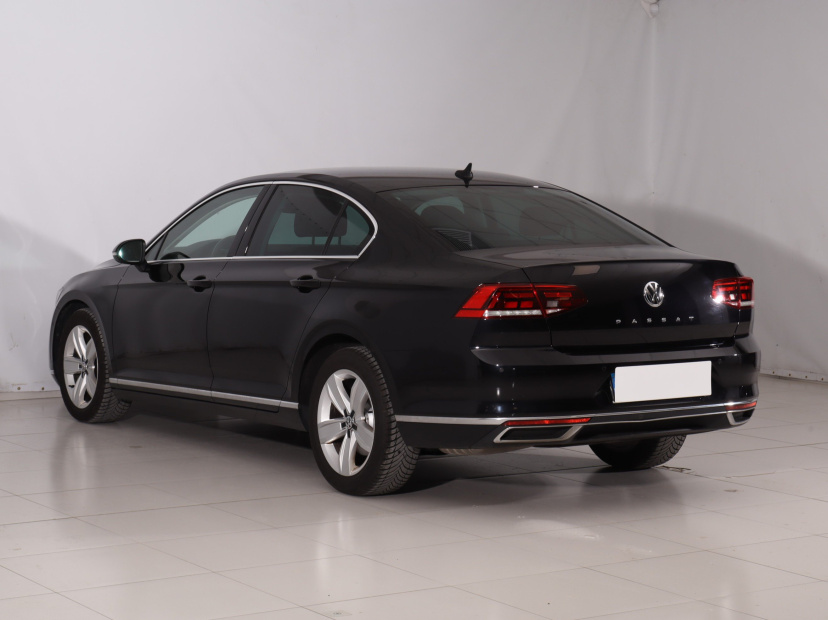 Volkswagen Passat, 2019