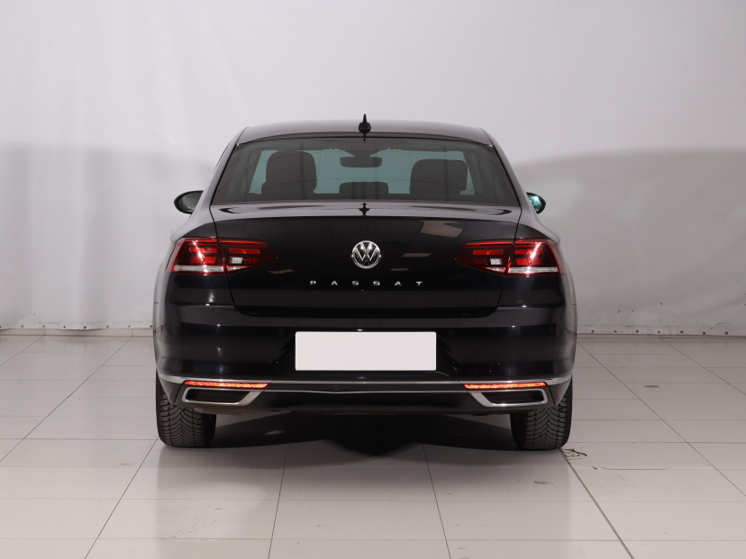 Volkswagen Passat, 2019
