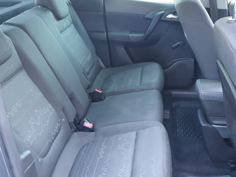 Opel Meriva, 2015