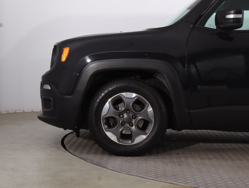 Jeep Renegade, 2016
