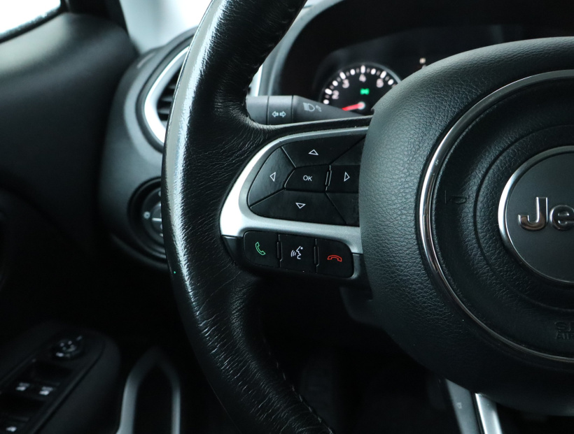 Jeep Renegade, 2016