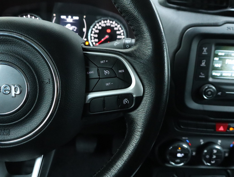 Jeep Renegade, 2016
