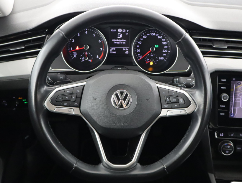 Volkswagen Passat, 2019