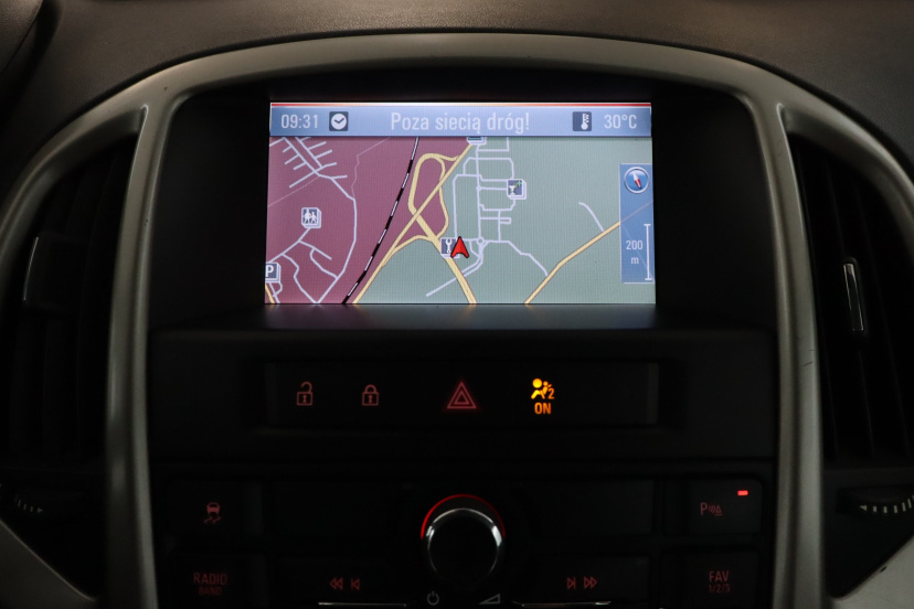 Opel Astra, 2010