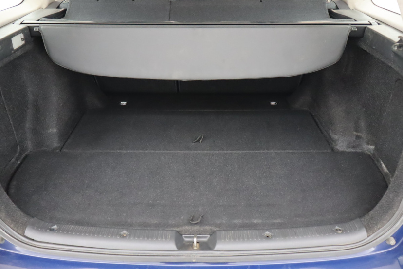 Toyota Corolla, 2003