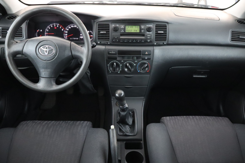 Toyota Corolla, 2003