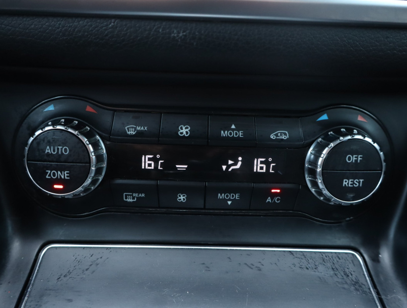 Mercedes-Benz GLA, 2017