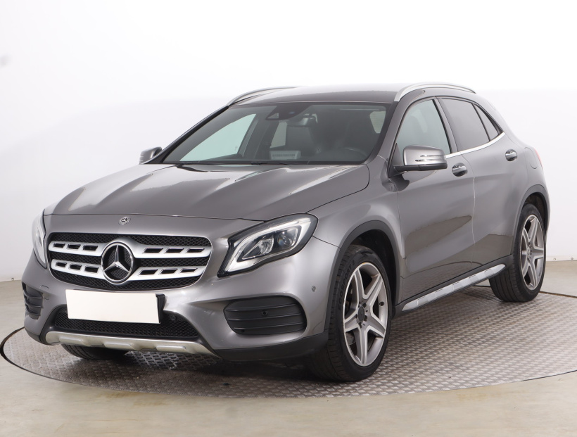 Mercedes-Benz GLA, 2017