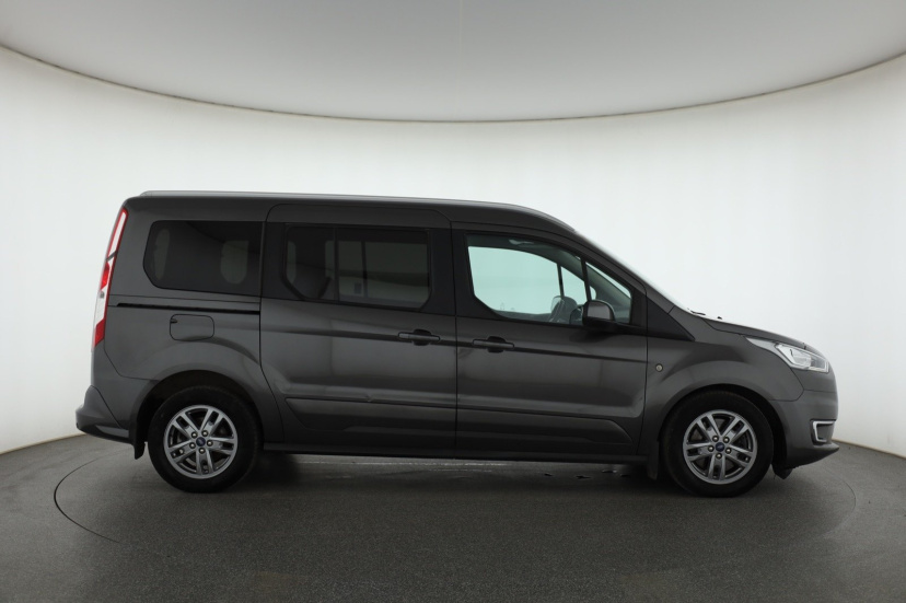 Ford Tourneo Connect, 2021