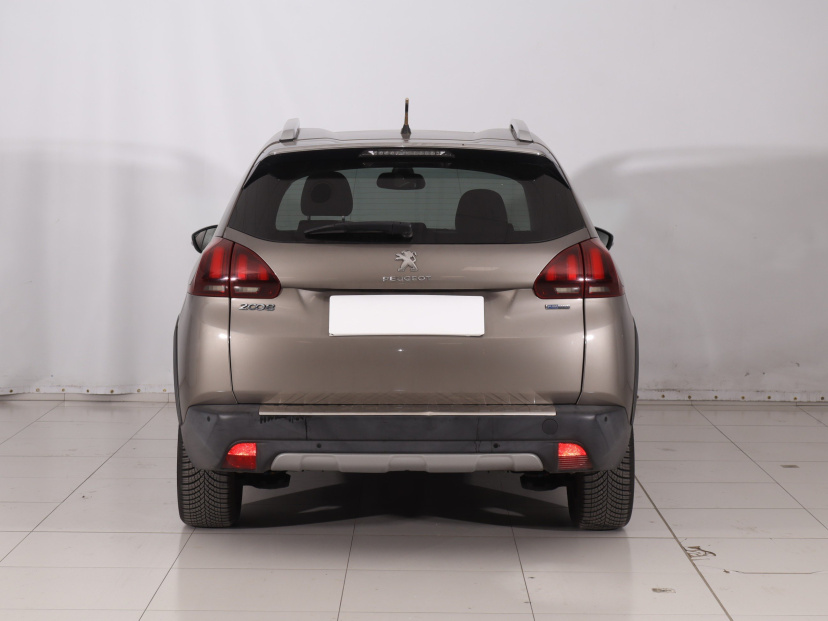 Peugeot 2008, 2016