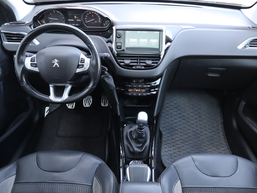 Peugeot 2008, 2016