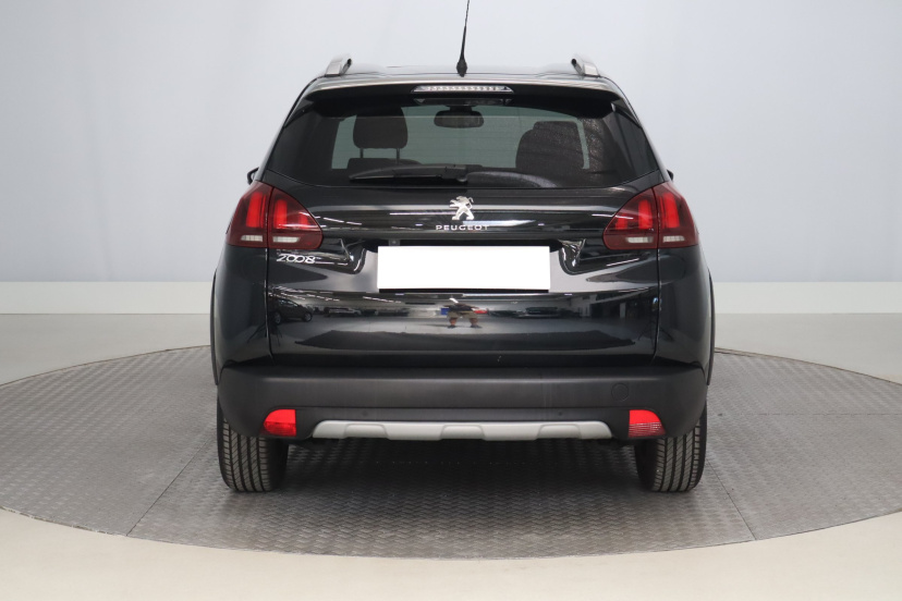 Peugeot 2008, 2019