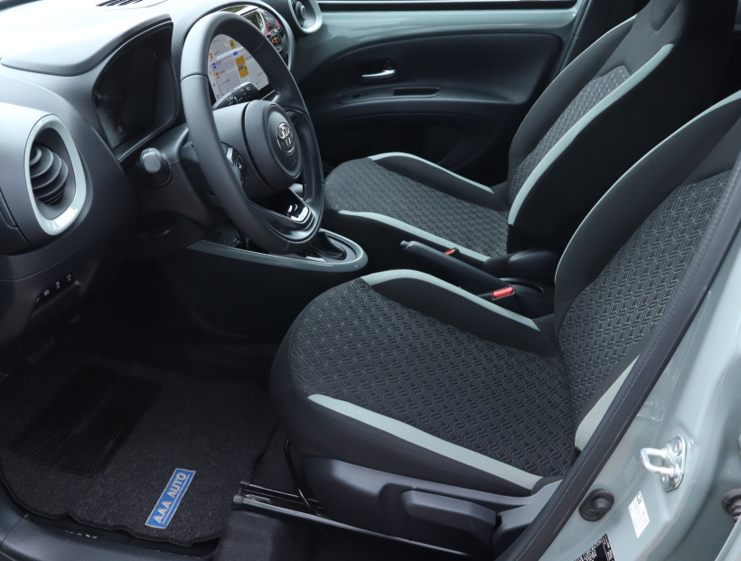 Toyota Aygo X, 2025
