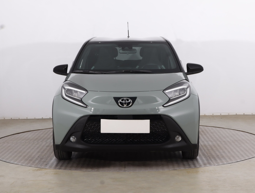 Toyota Aygo X, 2025