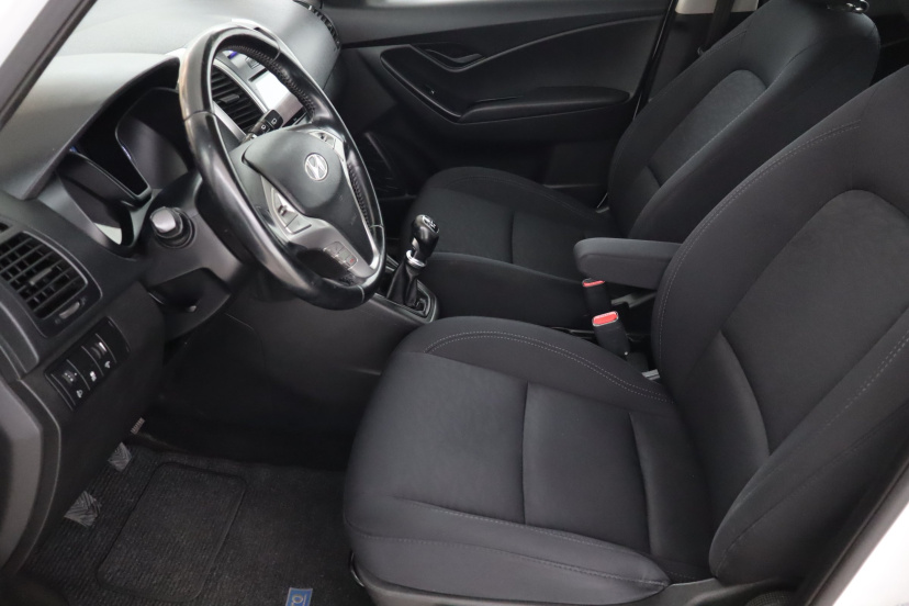 Hyundai ix20, 2015