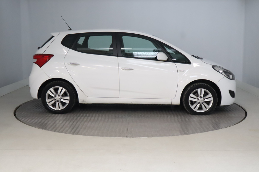 Hyundai ix20, 2015