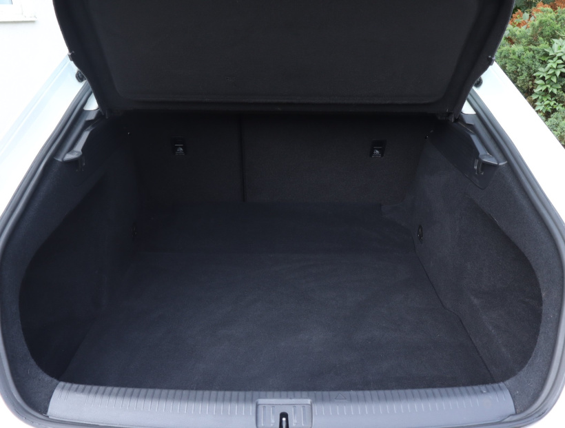 Volkswagen Arteon, 2019