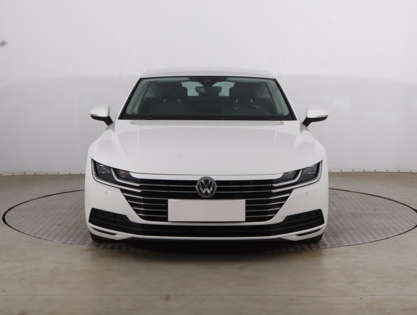 Volkswagen Arteon, 2019