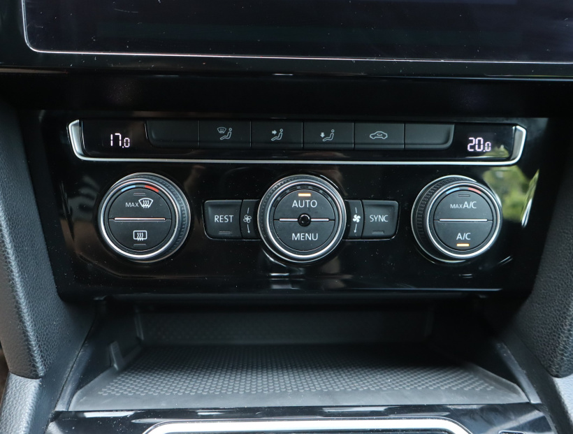 Volkswagen Arteon, 2019
