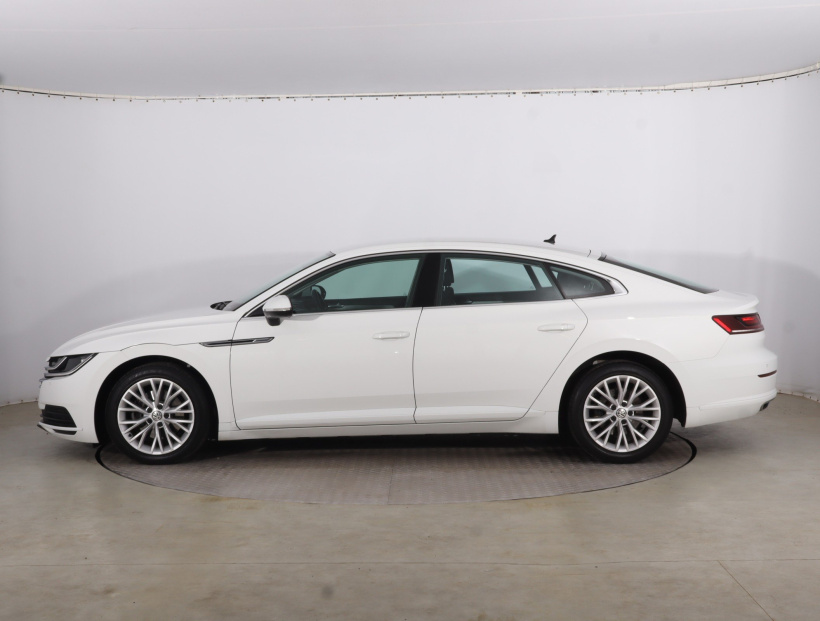 Volkswagen Arteon, 2019