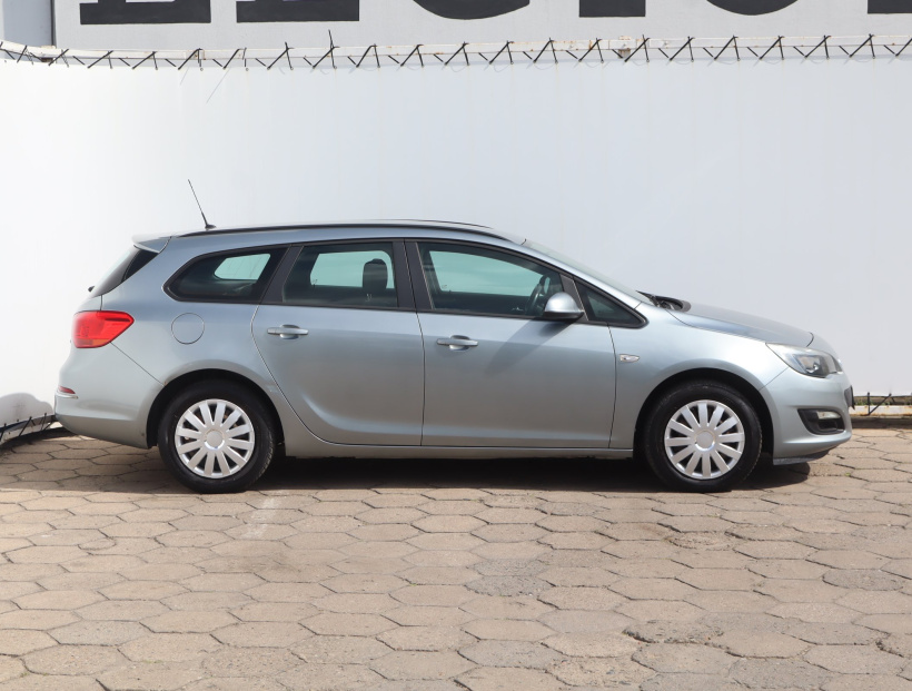 Opel Astra, 2014