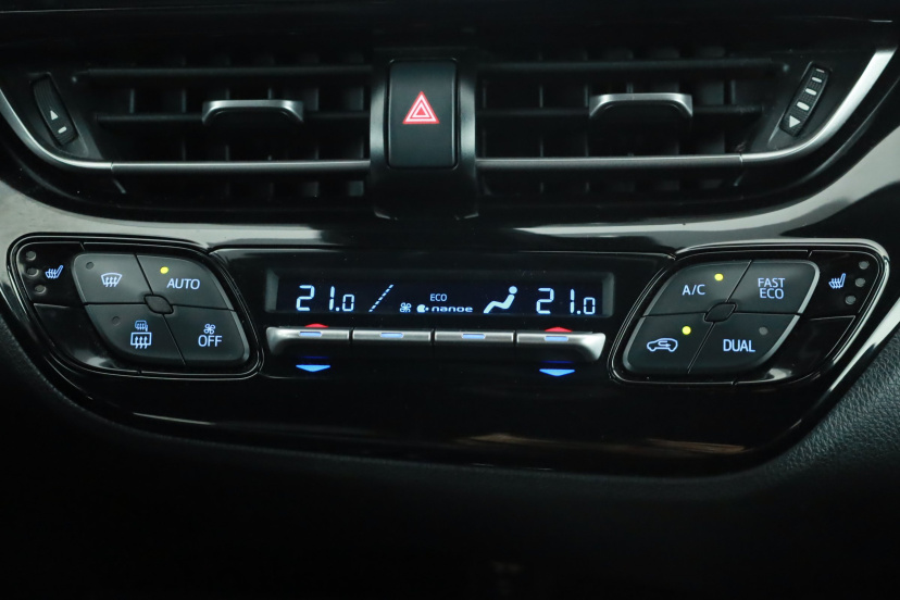 Toyota C-HR, 2017