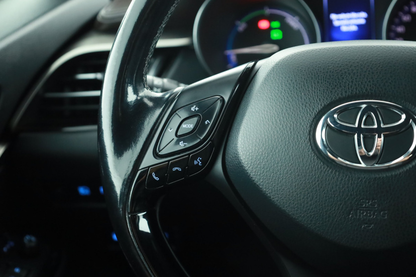 Toyota C-HR, 2017