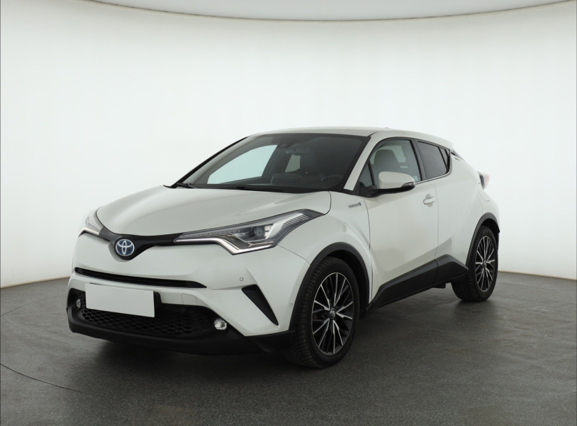 Toyota C-HR, 2017