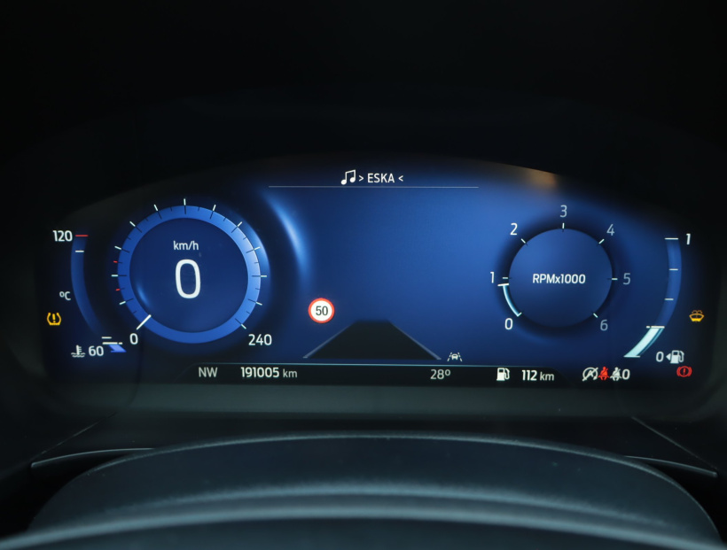 Ford Kuga, 2021