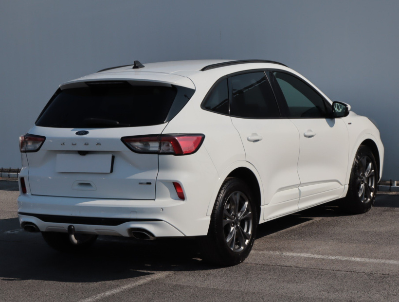 Ford Kuga, 2021