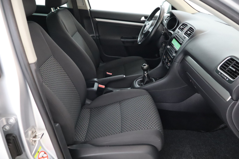 Volkswagen Golf, 2011