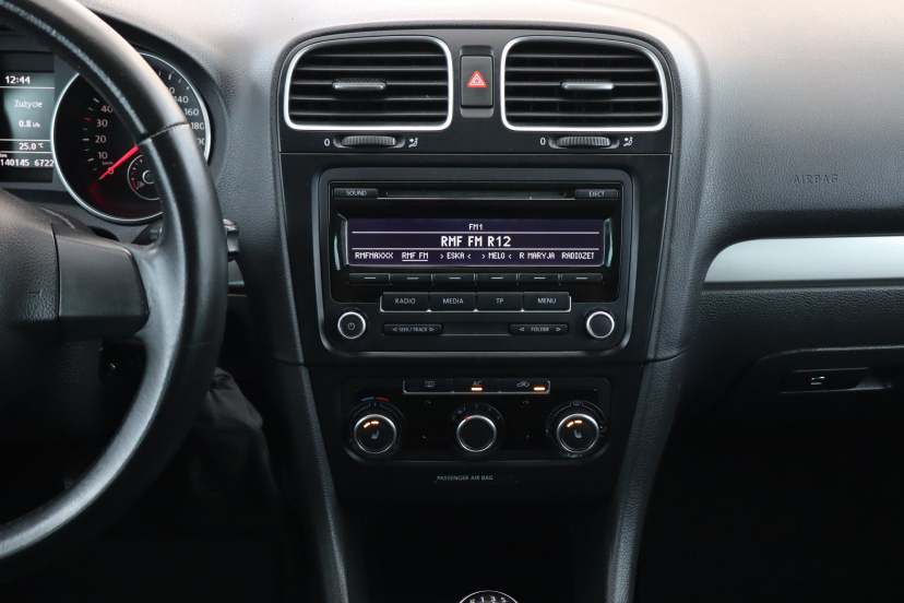 Volkswagen Golf, 2011