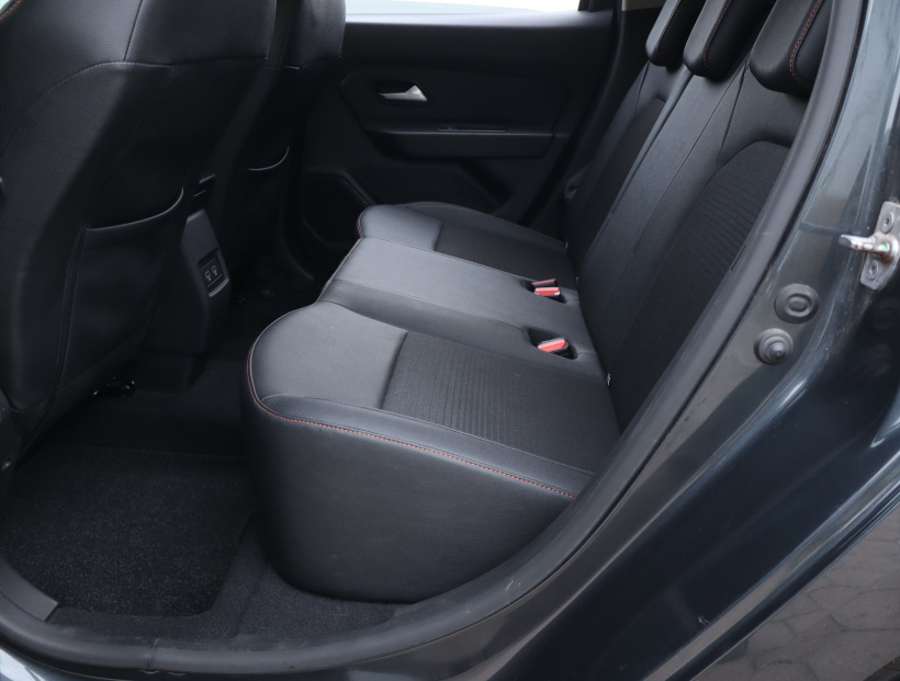 Dacia Duster, 2022