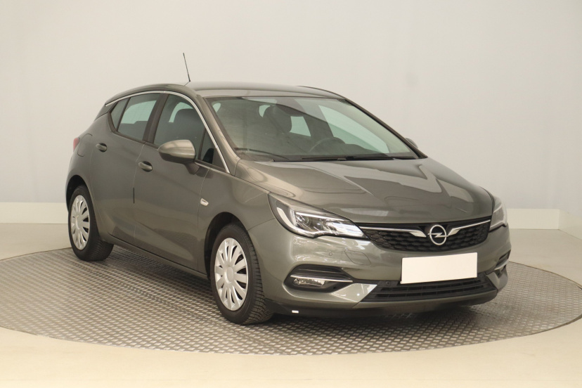 Opel Astra, 2020