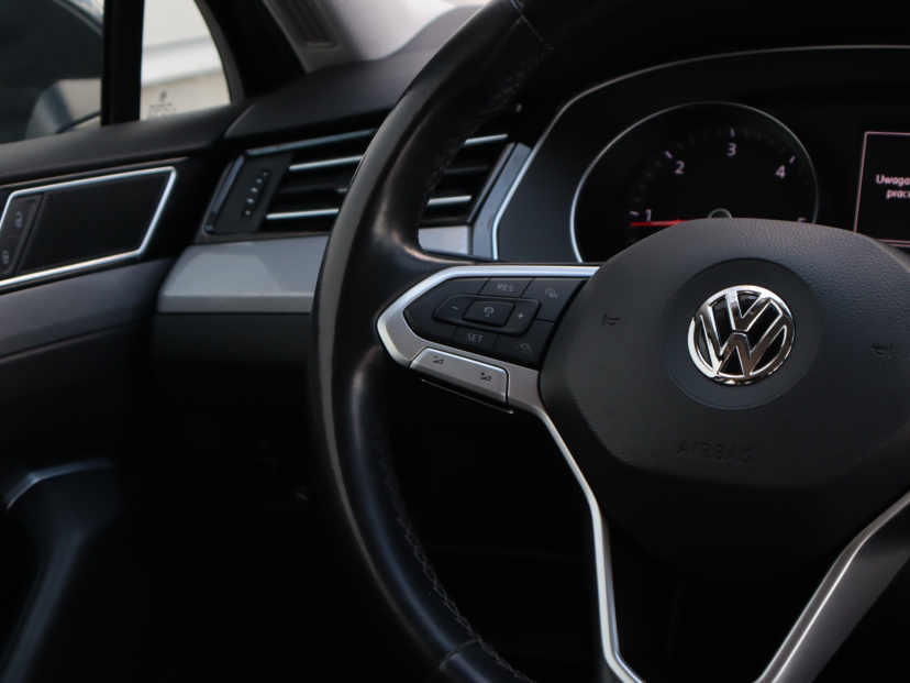Volkswagen Passat, 2020