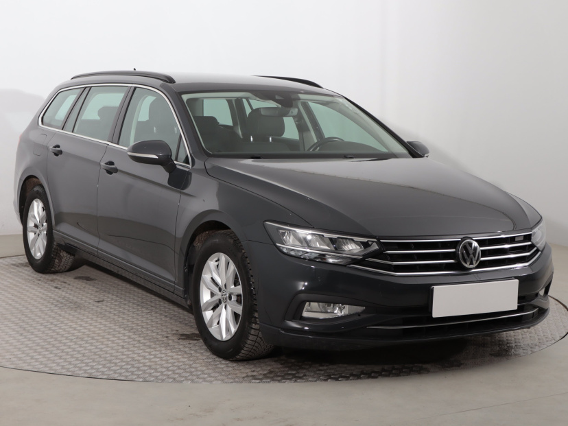 Volkswagen Passat, 2020