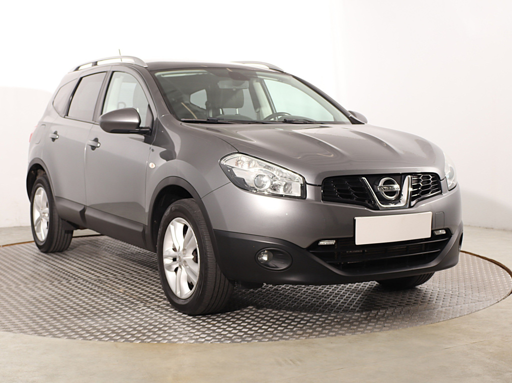 Nissan Qashqai+2