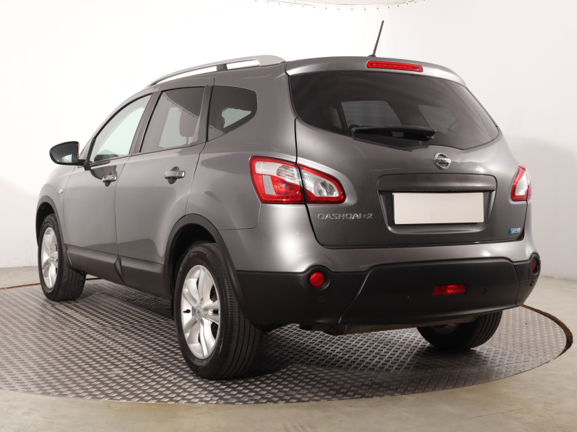 Nissan Qashqai+2, 2014