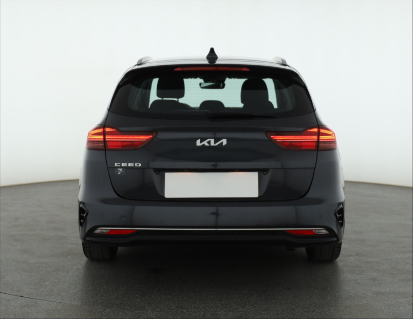 Kia Ceed, 2022