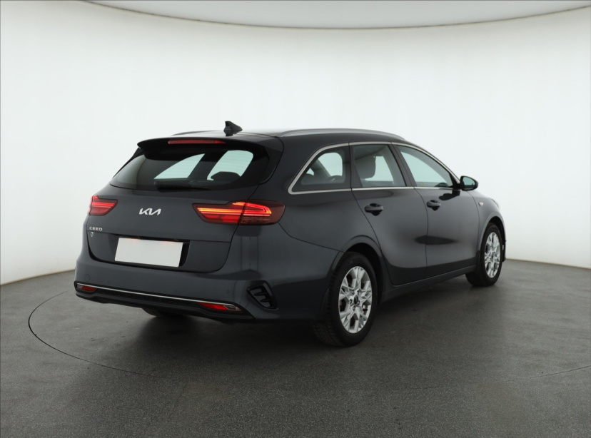 Kia Ceed, 2022