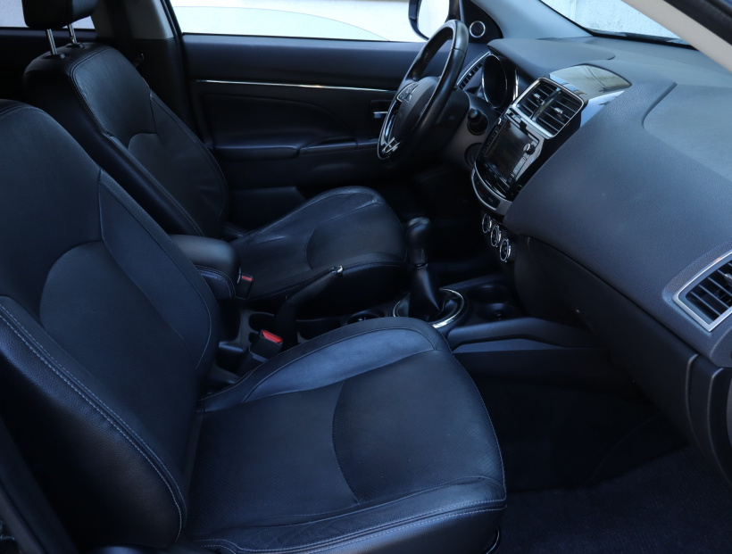 Mitsubishi ASX, 2017
