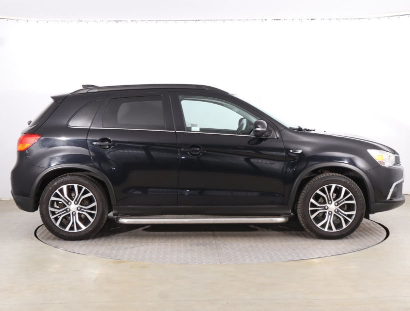 Mitsubishi ASX, 2017