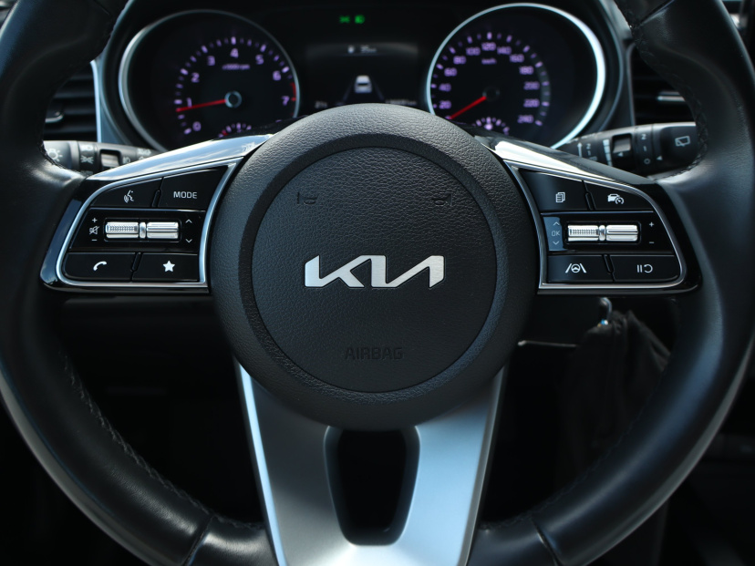 Kia Ceed, 2022